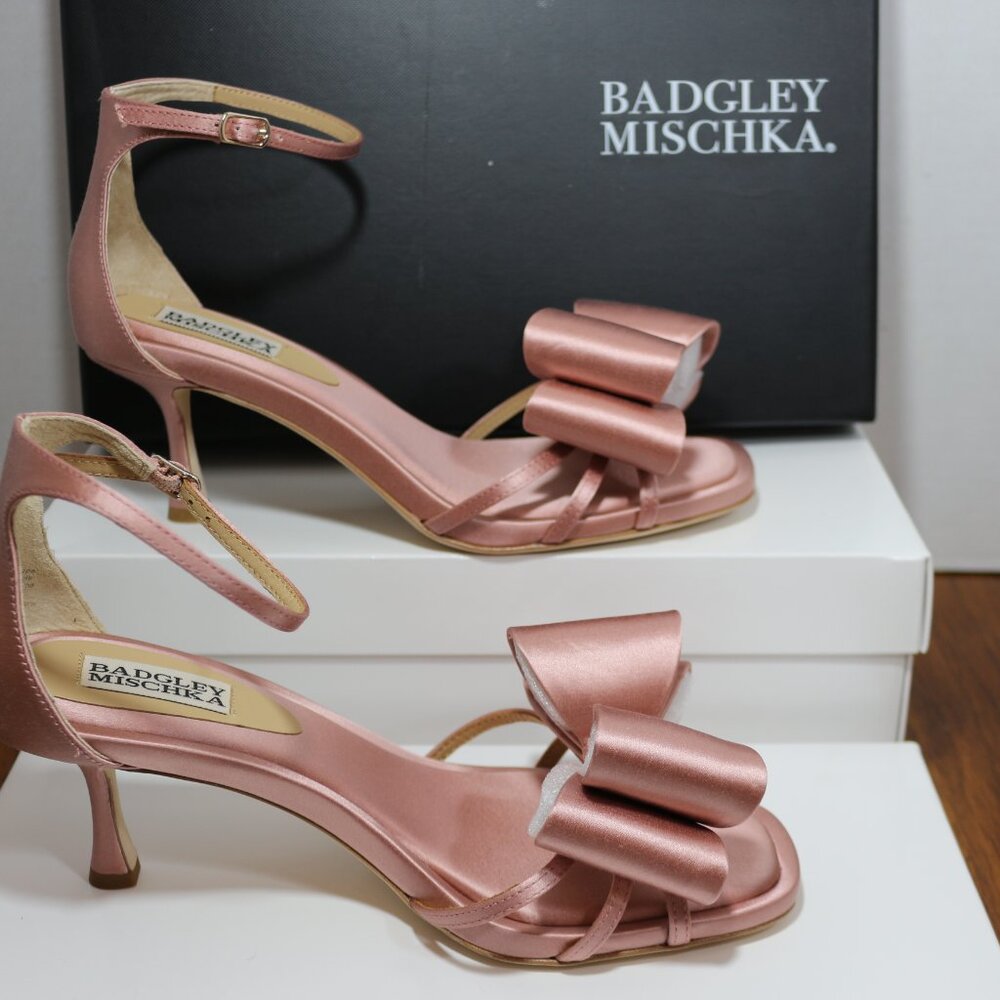Badgley Mischka Pink Alysha Open Toe Kitten Heels. NIB. Retail:$235. Asking:$135